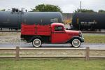 Ford V8 Stake Bed Truck 1937 года